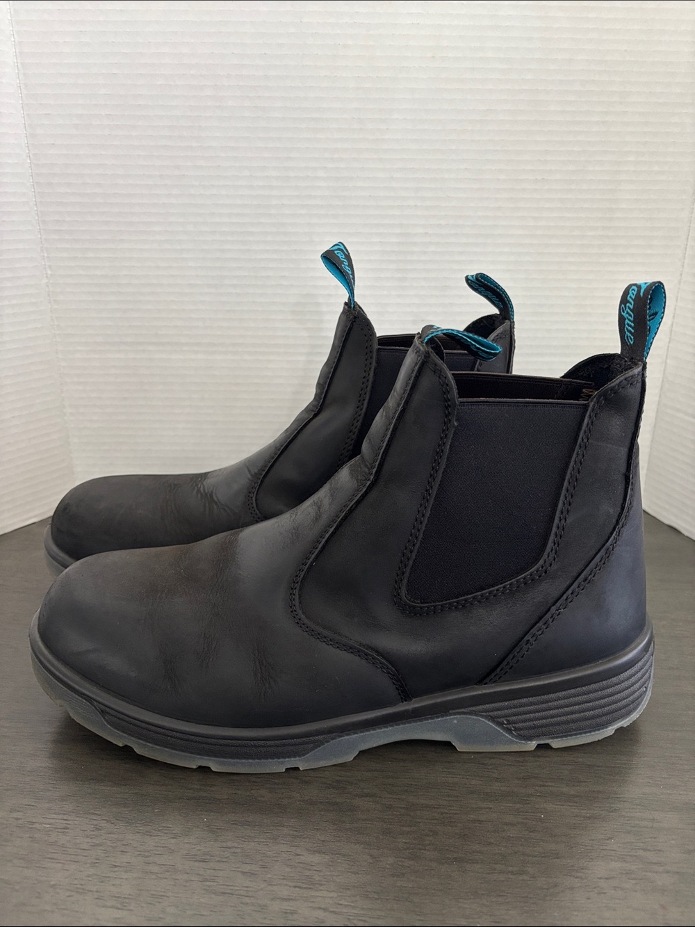 Blue Tongue Station Men’s size 13 soft toe leather boot